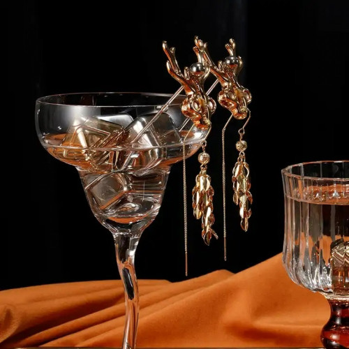 Зажимы для сосков в виде оленей Lockink Sevanda Stag Clamps, с подвесками, металлические, золотые