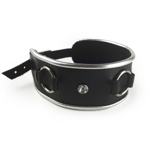 Нашийник з натуральної шкіри зі стразами та кільцем Art of Sex Collar Ring