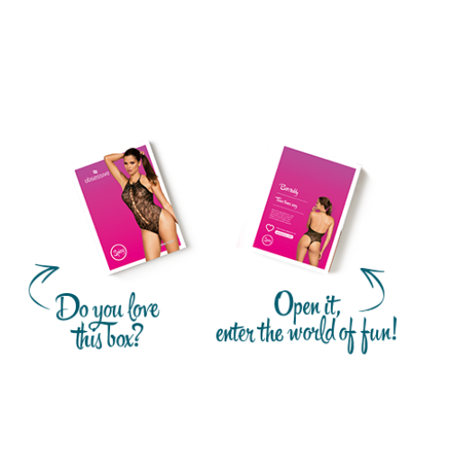 Бодістокінг з великими осередками та відкритою спиною Obsessive B113 teddy чорний S/M/L