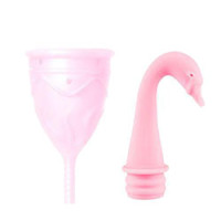 Менструальные чаши и тампоны