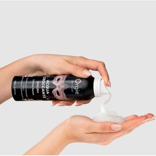 Шипуча пінка зволожуюча для масажу Orgie Acqua Crocante, аромат: Сакура 150 мл