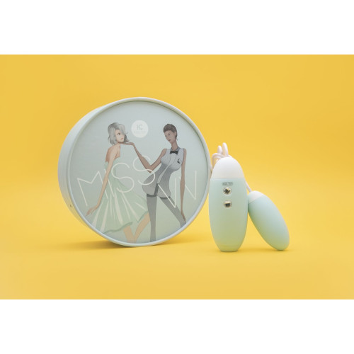 Вакуумный стимулятор с виброяйцом 2-в-1 KisToy Miss VV Голубой