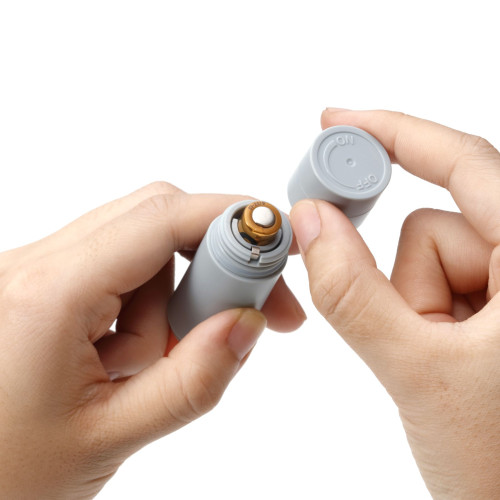 Вібратор-помада IROHA STICK сіра