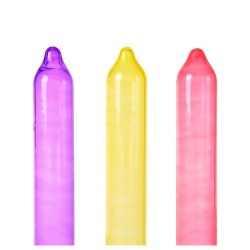 Holographic Recare Fruit Flavour Condoms 3 шт, аромати: м'ята, банан, полуниця